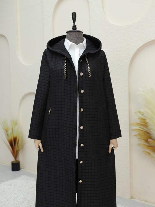 Yakası Zincir Detaylı Uzun Kapitone Kaban -Siyah