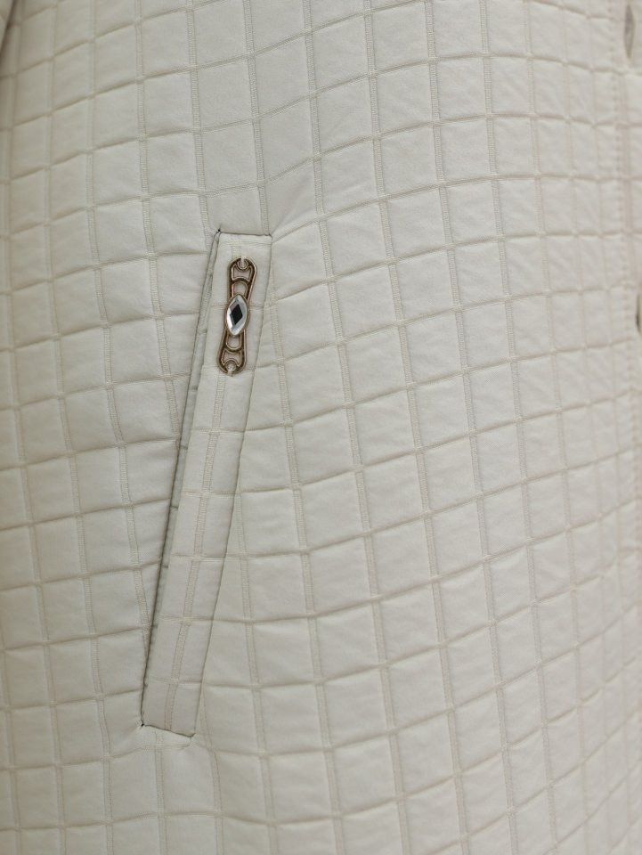 Yakası Zincir Detaylı Uzun Kapitone Kaban -Taş