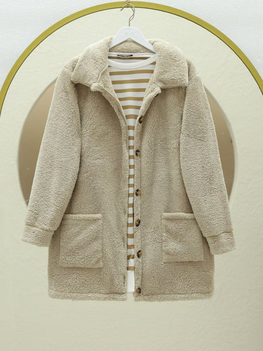 Boydan Düğmeli Cepli Pelüş Ceket -Açık Vizon