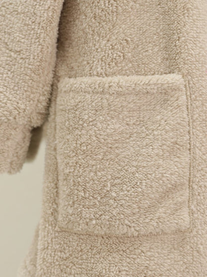 Boydan Düğmeli Cepli Pelüş Ceket -Açık Vizon