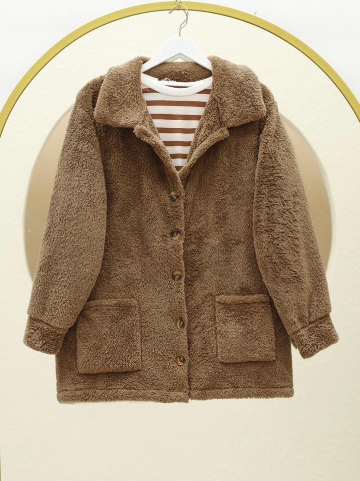 Boydan Düğmeli Cepli Pelüş Ceket    -Taba