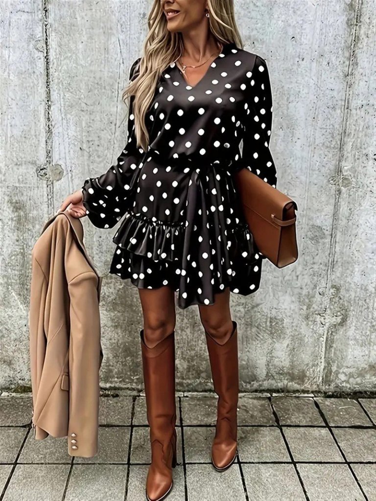 Kadın Uzun Kollu V Yakalı Belden Kuşaklı Puantiyeli Mini Modal Elbise