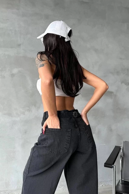 Arkadan tokalı jeans pantolon Siyah