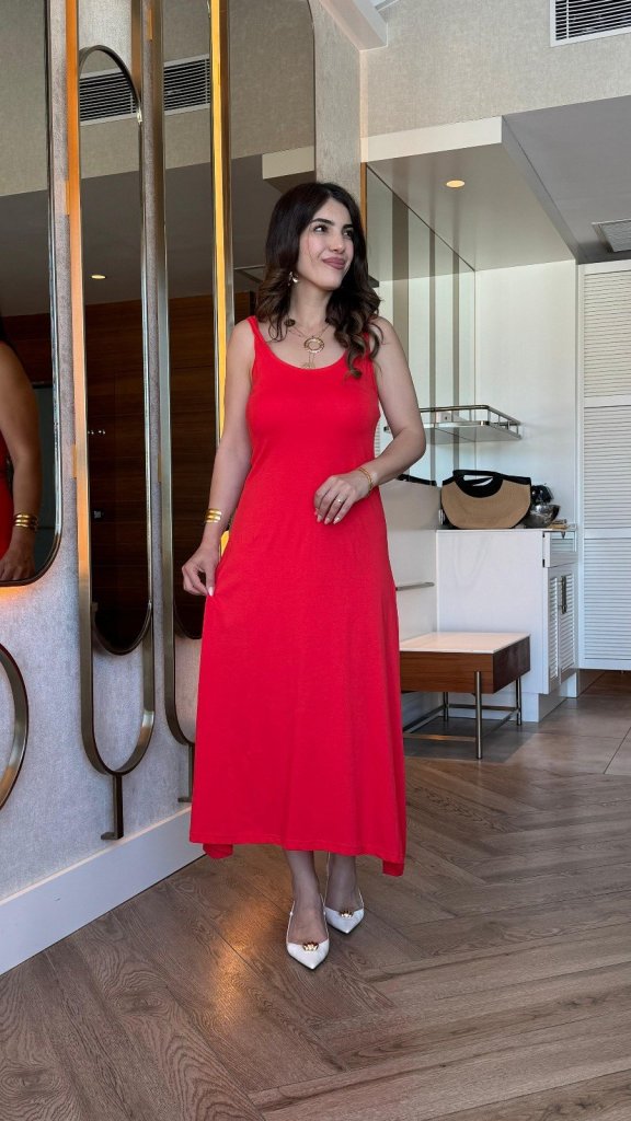 Kadın Askılı Yuvarlak Yakalı Viskon Elbise