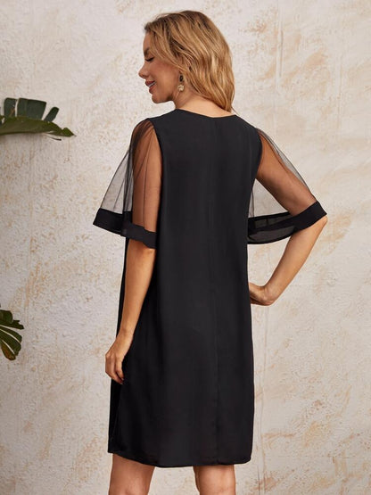 Kadın Tüllü Kısa Kollu V Yaka Krep Elbise