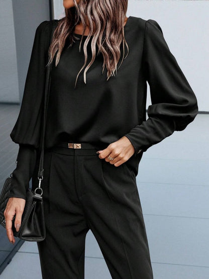 Kadın Uzun Kollu Yuvarlak Yakalı Düğmeli Ithal Krep Bluz