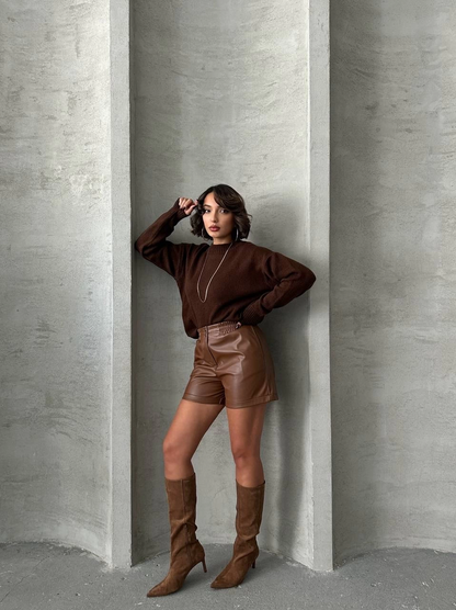 Beli lastikli çıtçıtlı deri şort kahve w241007