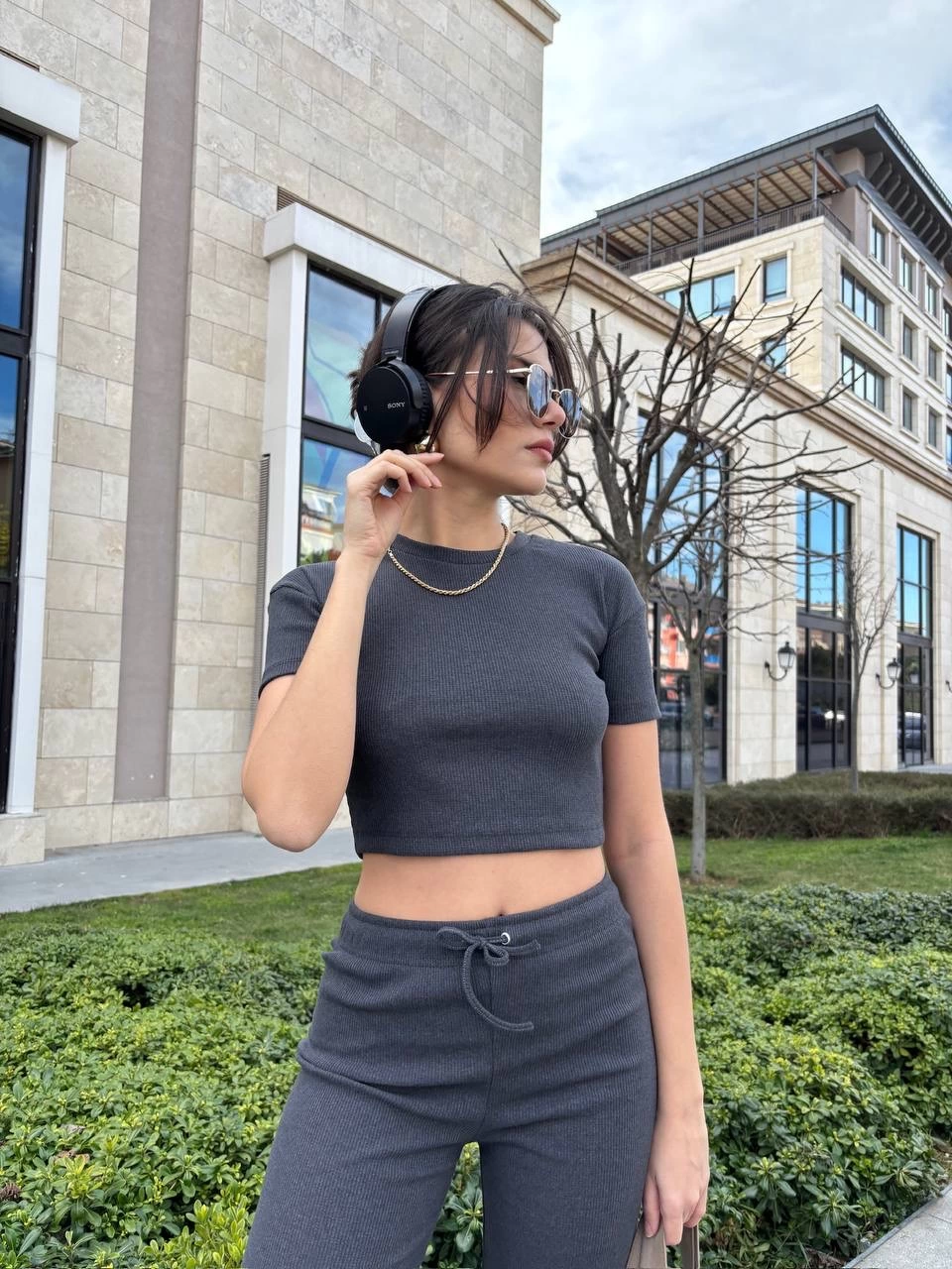 Bol paça pantolonlu alt üst takım