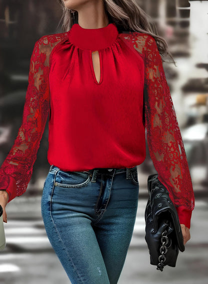 Kadın Uzun Kollu Göğüs Pencere Detay Yaka Boğazlı Kolları Tüllü Sandy Bluz