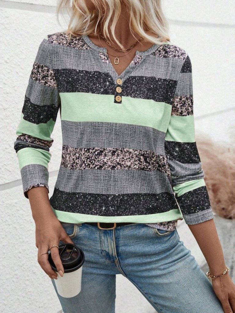 Kadın Uzun Kollu Yakadan Düğmeli çizgili Desenli Süprem Bluz