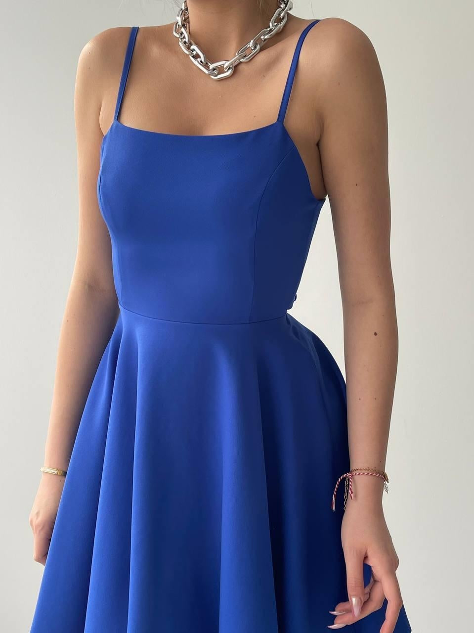 Pole İp Askılı Elbise