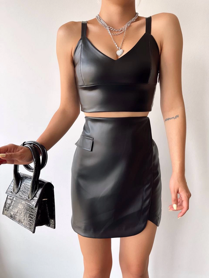 Cep detaylı oval kapaklı deri etek siyah h240048