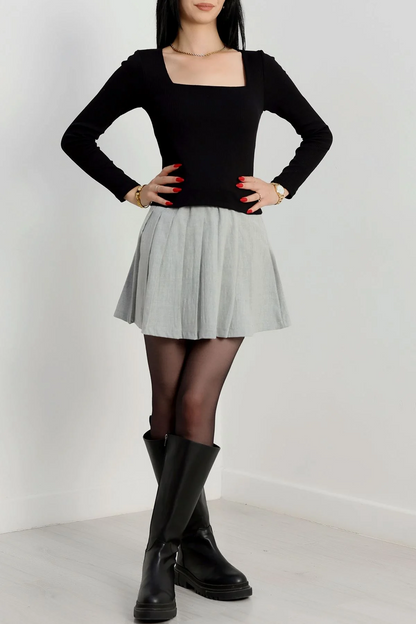 Çerçeve yaka kaşkorse bluz siyah