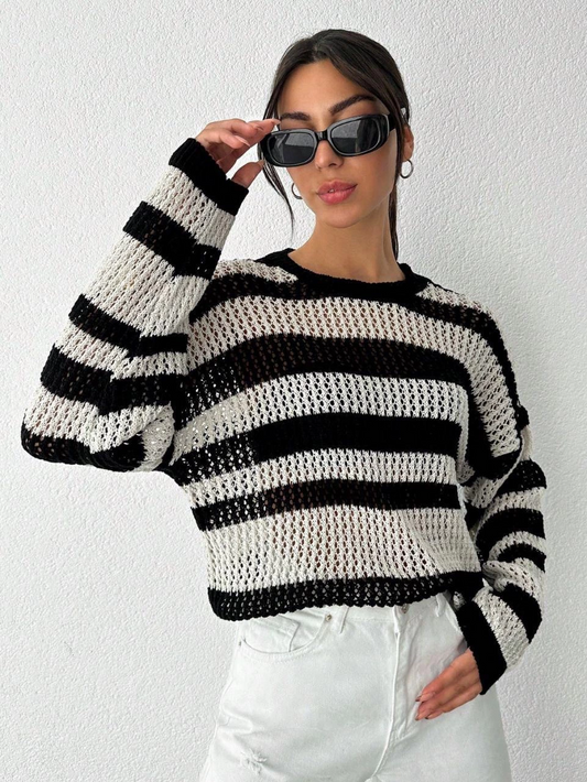 Çizgili bisiklet yaka triko kazak beyazsiyah