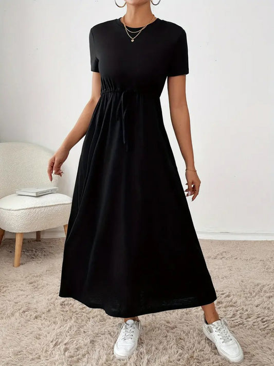 Kadın Kısa Kollu Bisiklet Yaka Belden Bağcıklı Cepli Viskon Elbise