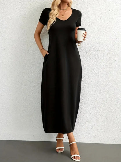 Kadın Kısa Kollu Yakası Yuvarlak Cepli Viskon Elbise