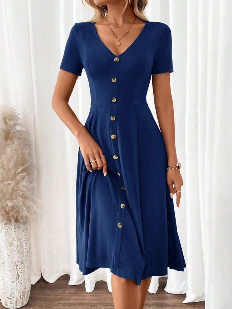 Kadın Kısa Kollu V Yakalı önden Düğmeli A Kesim Dokuma Elbise