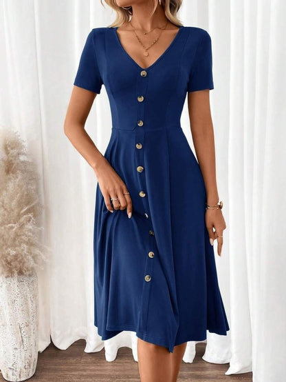 Kadın Kısa Kollu V Yakalı önden Düğmeli A Kesim Dokuma Elbise