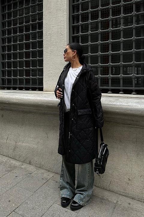 Fermuar Ve Kapşonlu Uzun Kapitone Mont 7062