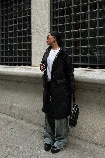 Fermuar Ve Kapşonlu Uzun Kapitone Mont 7062