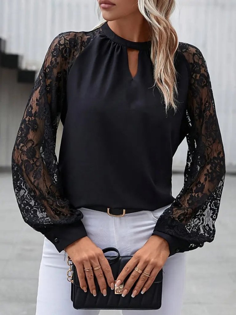 Kadın Uzun Dantel Kollu Yuvarlak Yakalı Sandy Bluz