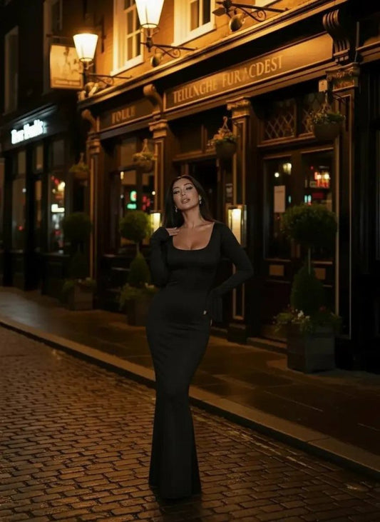 Kadın Uzun Kollu Kare Yaka Volanlı Manşet Detay Maxi Boy Elbise