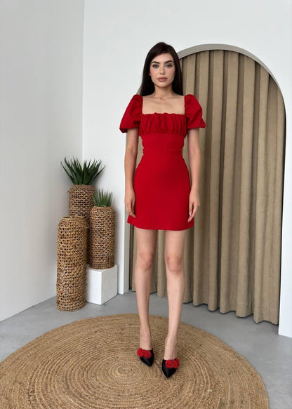 Hessen Sırt Dekolteli Elbise