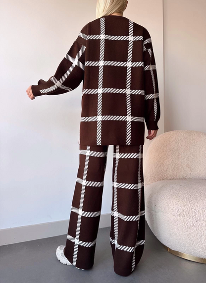 Ekoseli triko takım kahvebeyaz