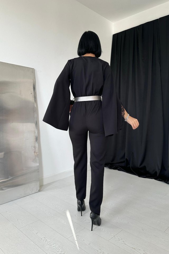 Siyah Yırtmaçlı Tulum