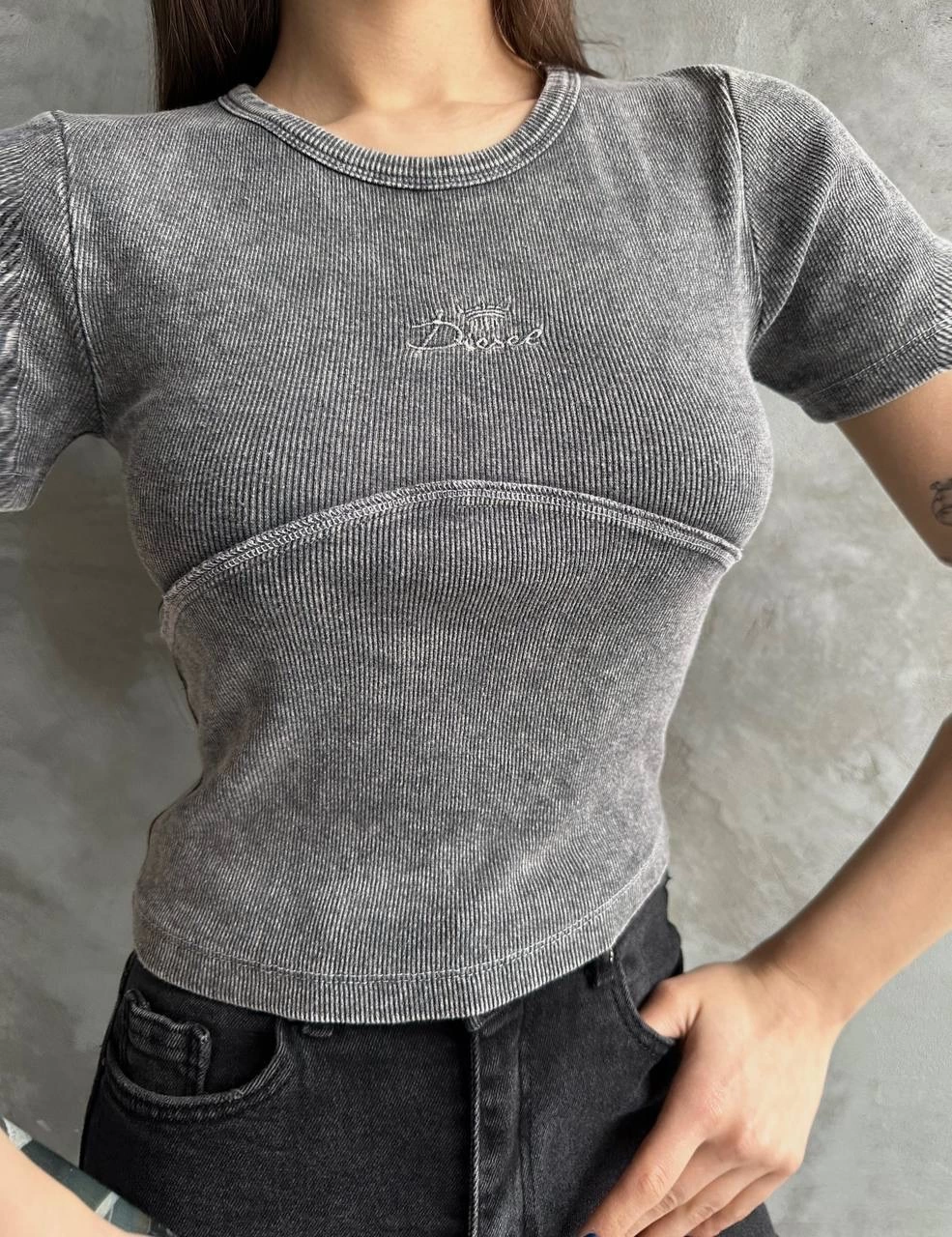 Nakış işlemeli asit yıkamalı bluz