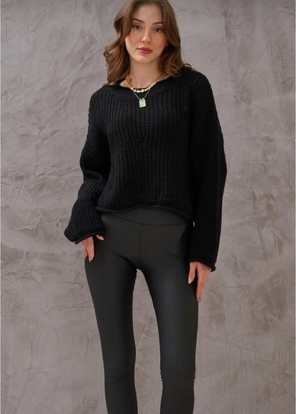 Salaş delik detaylı kazak siyah