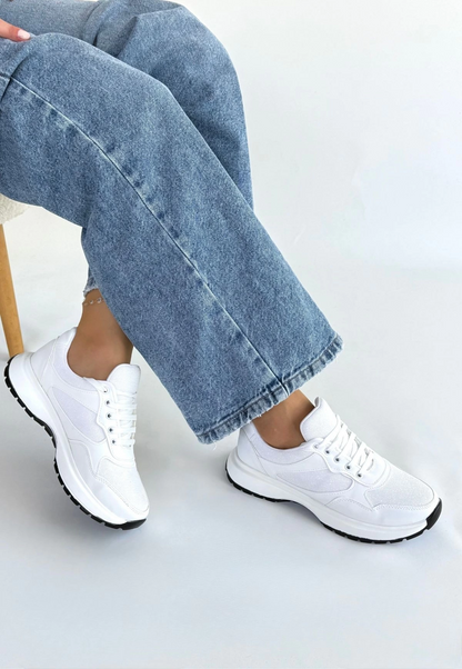 Slar Beyaz Cilt Bağcıklı Spor Ayakkabı