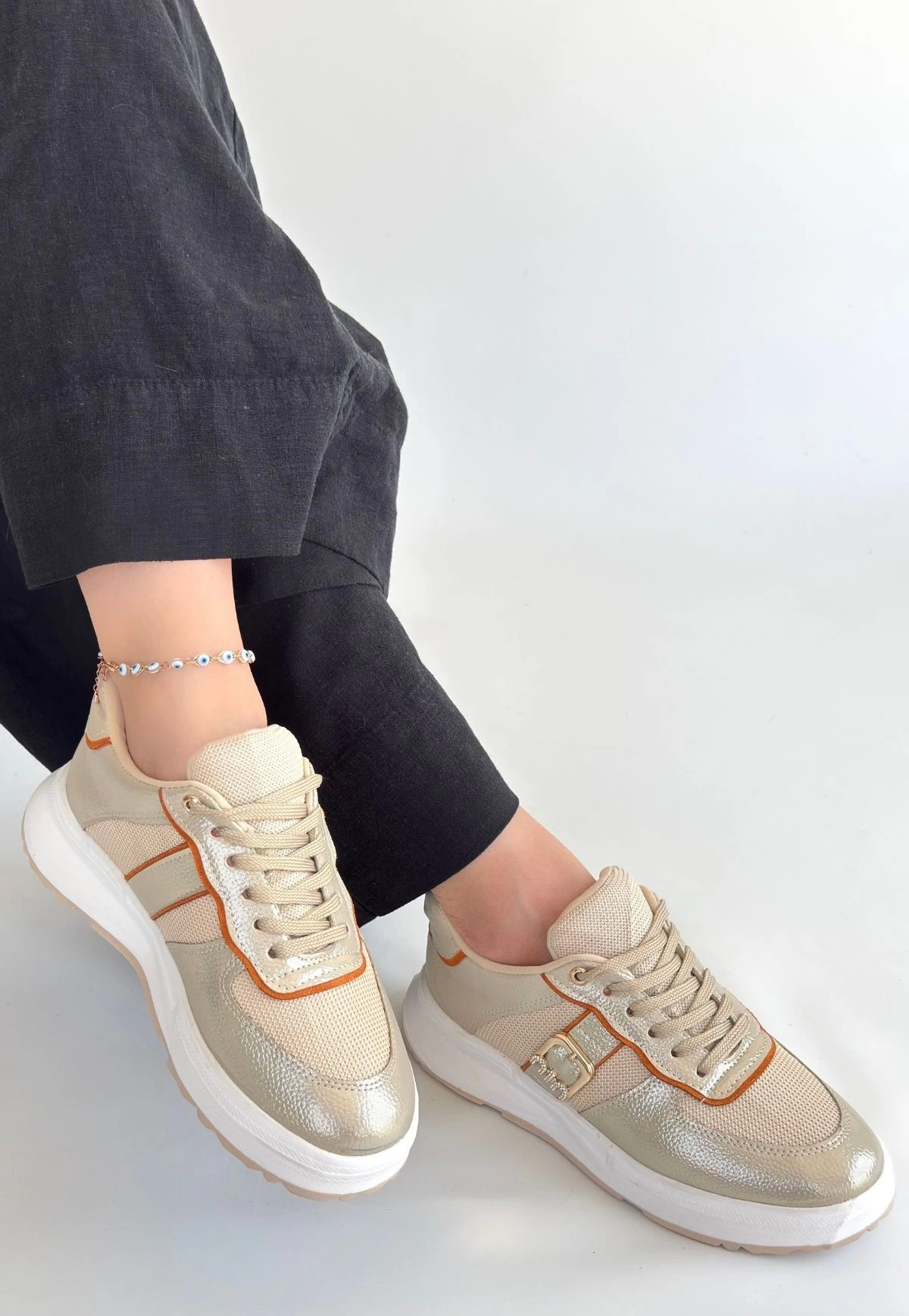 Tanwe Bej Cilt Bağcıklı Spor Ayakkabı