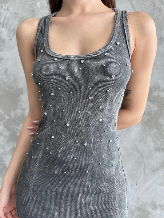 Taşlı askılı elbise