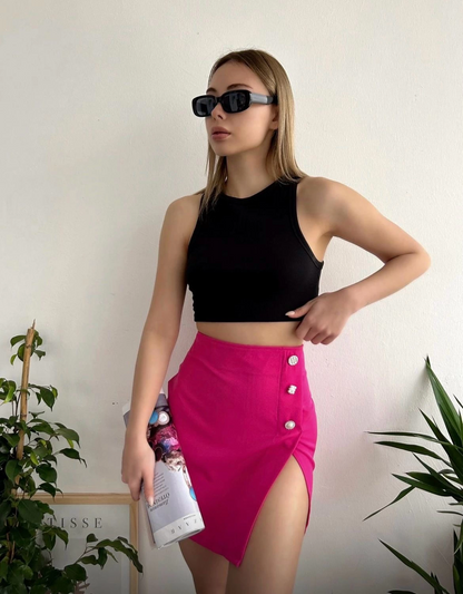 Üç taşlı mini etek