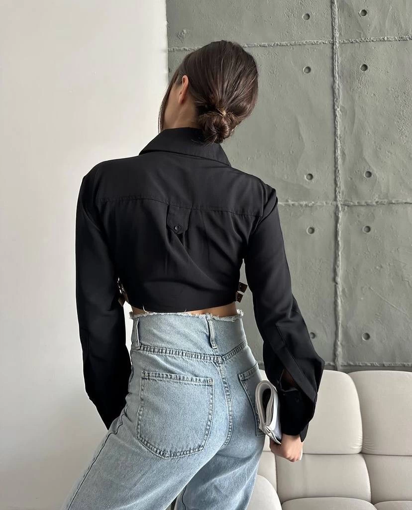 Yanı kemer detaylı crop gömlek siyah s4009
