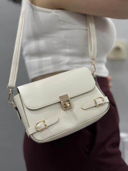 Zerej kemerli krem cilt çanta