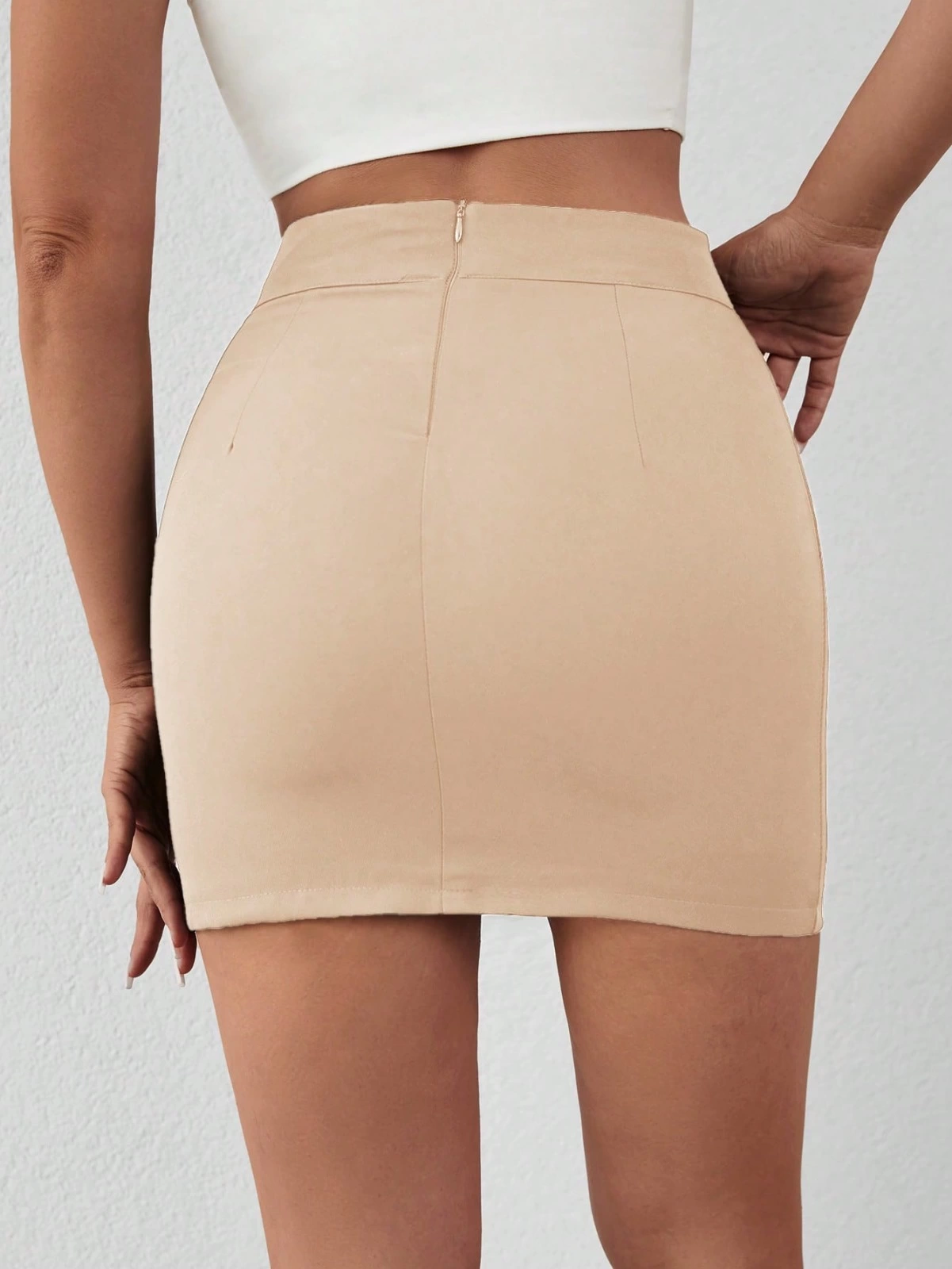 Zincirli mini etek s241008